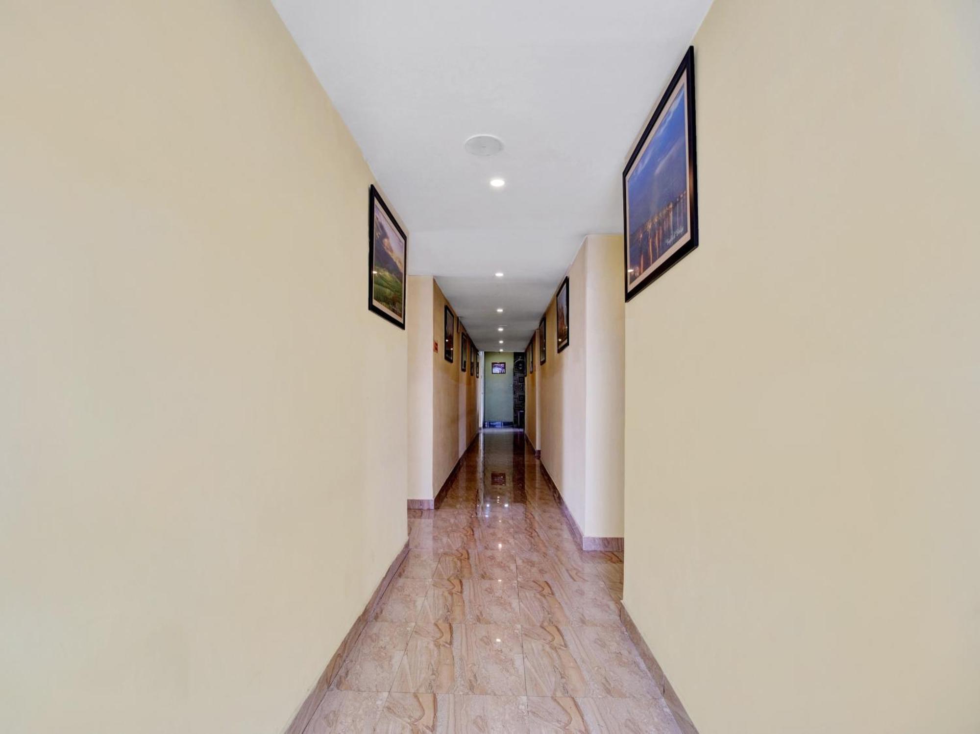 Super Hotel O Maligaon Adabari กูวาฮาติ ภายนอก รูปภาพ